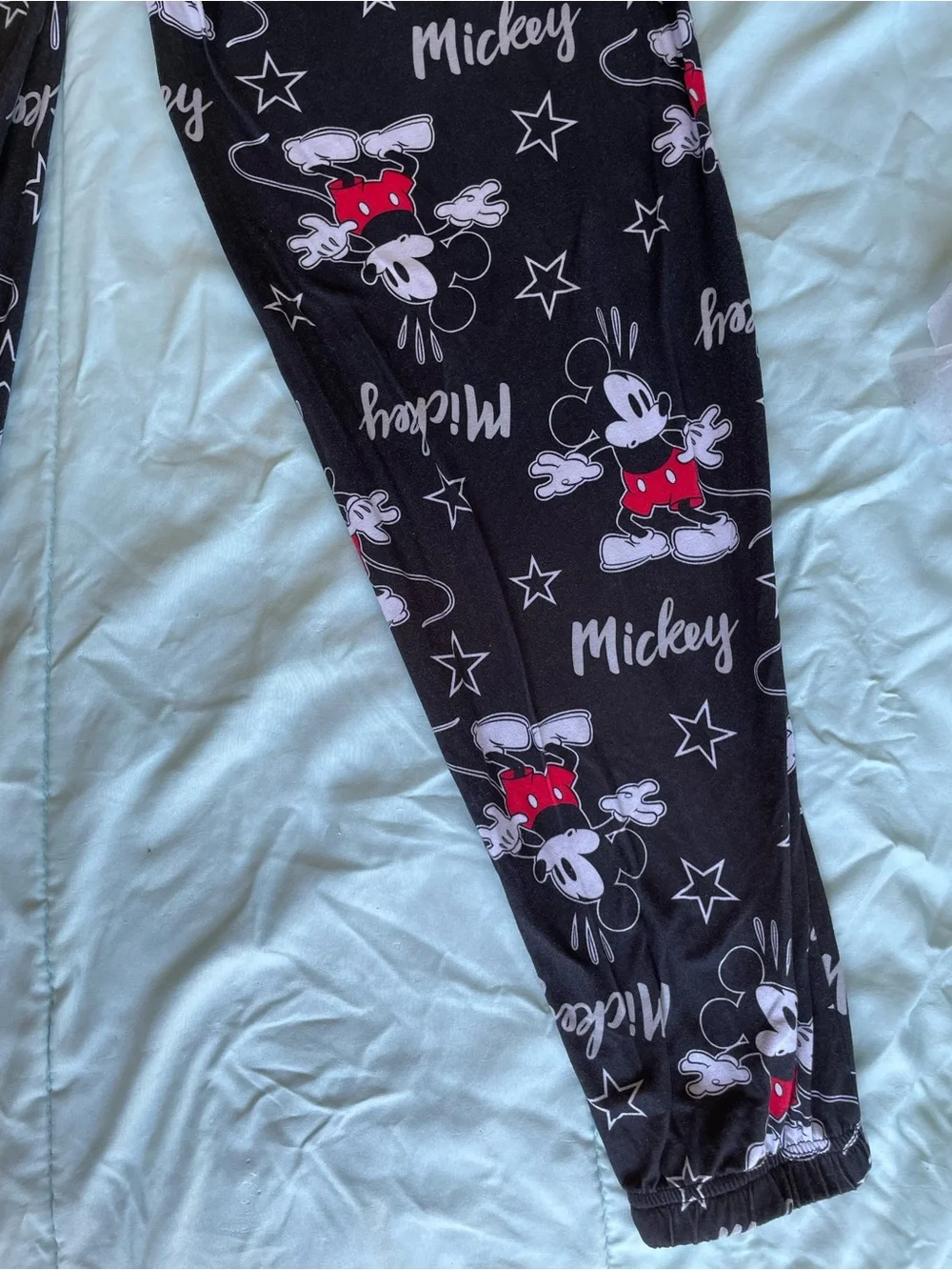 โจ Disney Mickey Mouse Pajama Joggers Small LIKE NEW! โค๏ธ๐ค - Picture 8 of 13